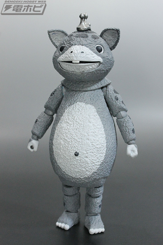 数量限定生産！『HERO ACTION FIGURE 快獣ブースカ モノクロバージョン