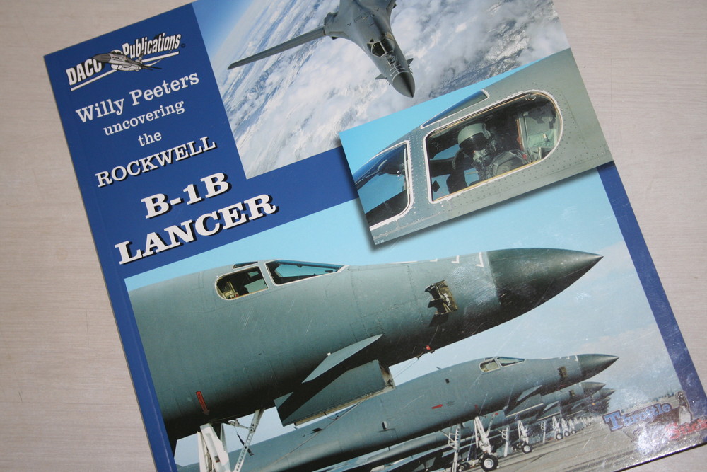 アメリカ空軍B-1B爆撃機の写真資料集です。 | ホビコレブログ