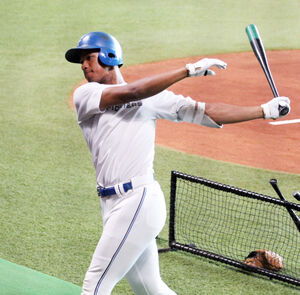 日本ハム】万波中正が侍合宿へ出発「WBCでは戸郷も選ばれた。同級生