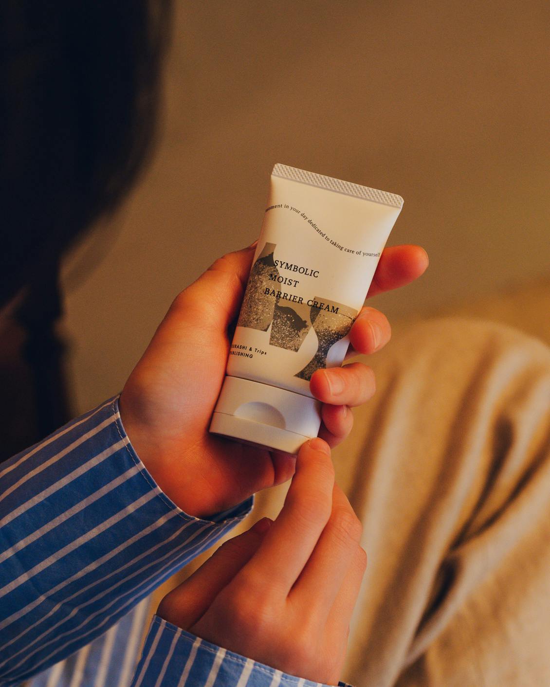 送料無料】「朝もふっくら、うるおいつなぐ」シンボリック モイスト