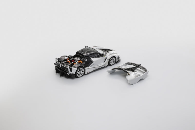 Little Toys 1:64 Ferrari Supercar FXX-K EVO (3 Colours) – Horizon