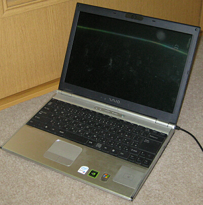 SONY ノートパソコン分解 VGN-SZ70B HDD交換 メモリ交換
