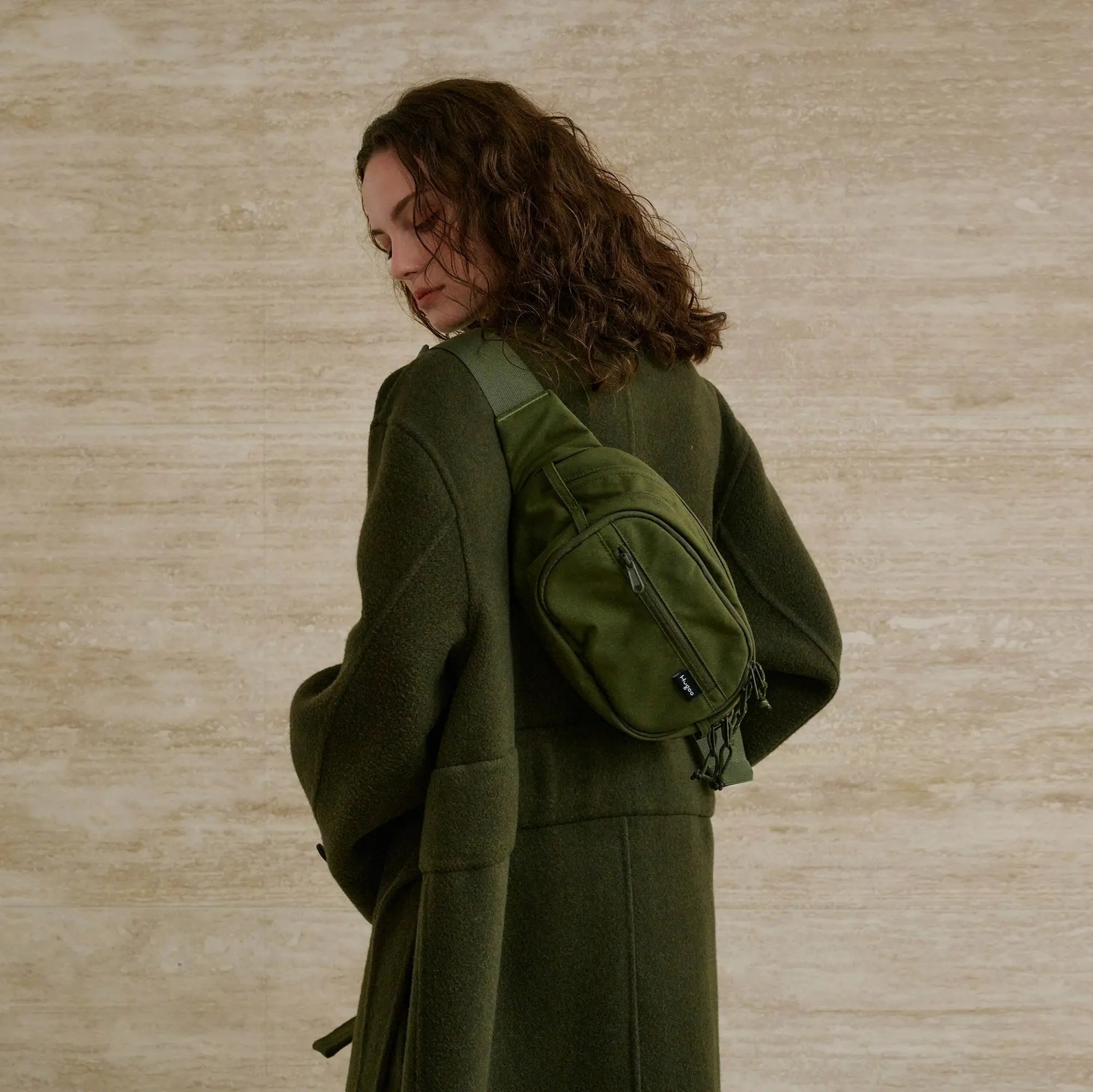 ヒップシート（カーキ）Hugoo®︎（ハグー）公式｜世界中のデザイン賞