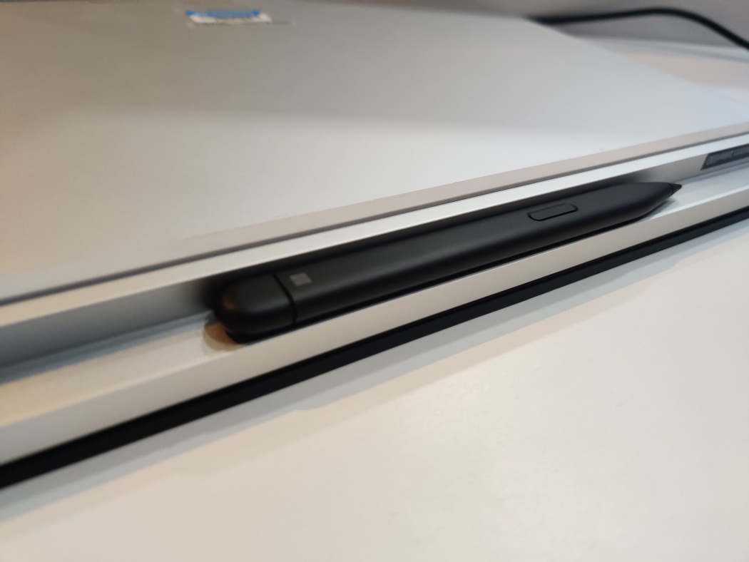 Hands On: Microsoft Surface Laptop Studio 2 Gains AI Chip