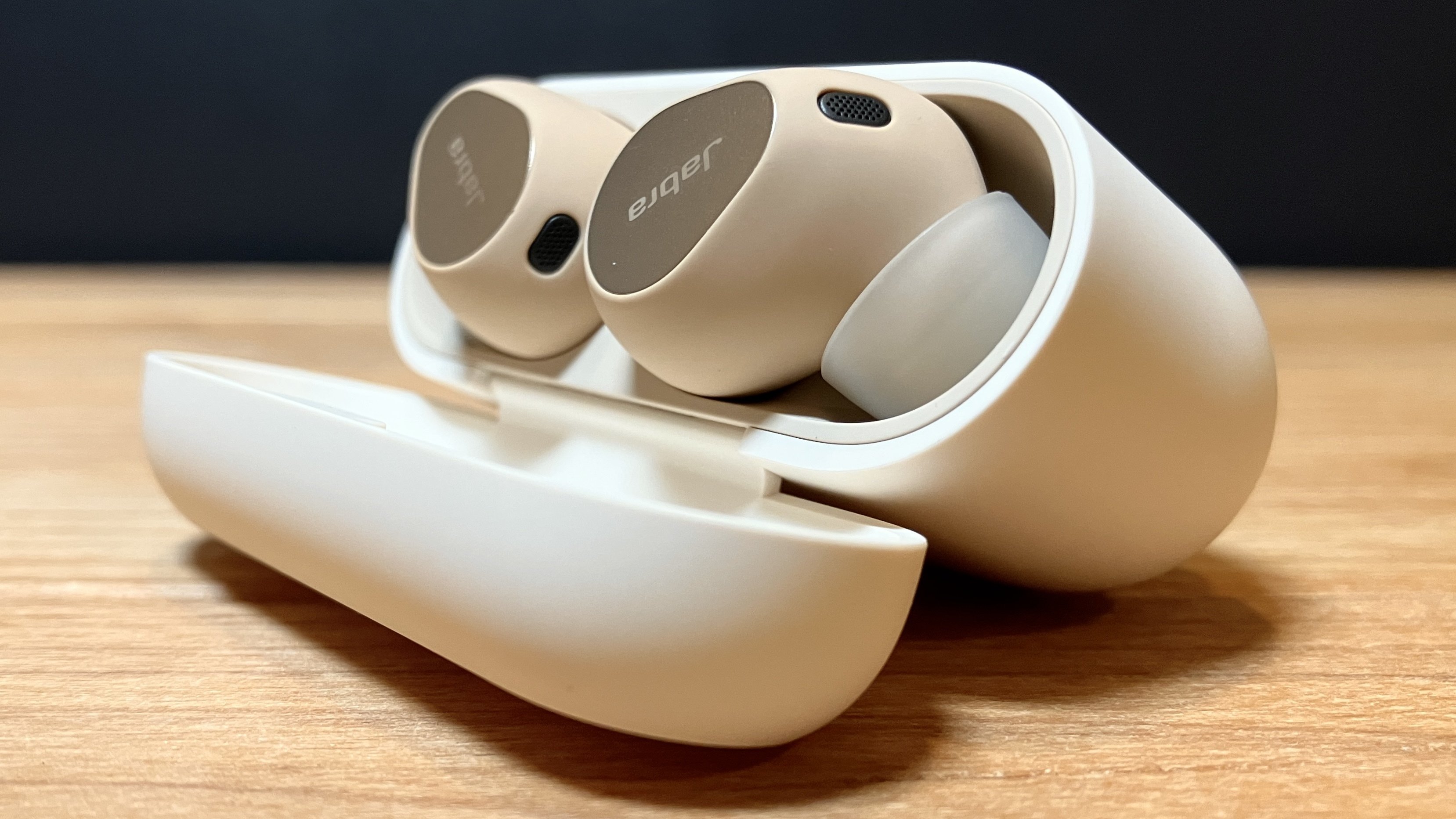 Jabra Elite 10 Review | PCMag