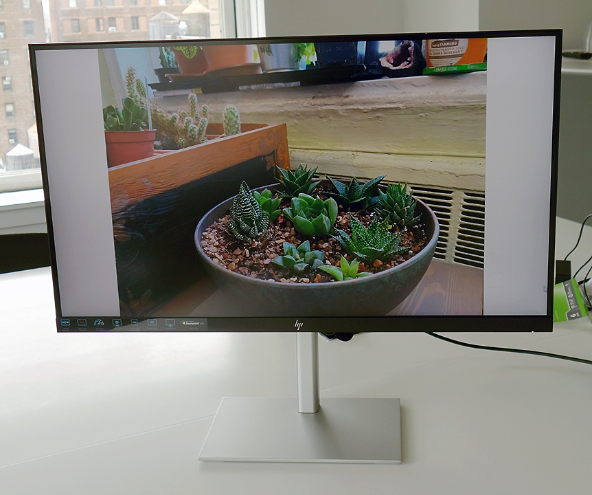 HP U28 4K HDR Monitor Review | PCMag