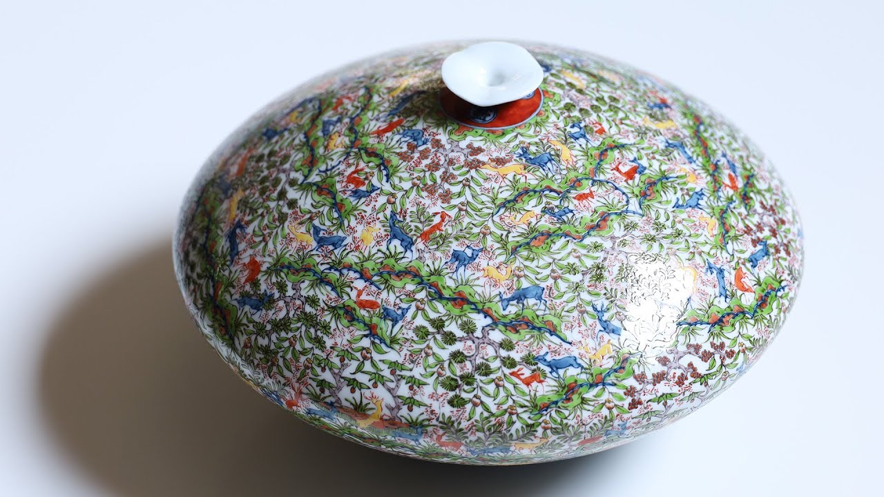 葉山有樹、緻密の花壺の絵