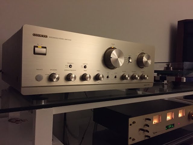 Onkyo Integra A-927 Amplifier! - YouTube