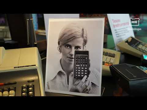 Vintage calculators go on display in Portland - YouTube