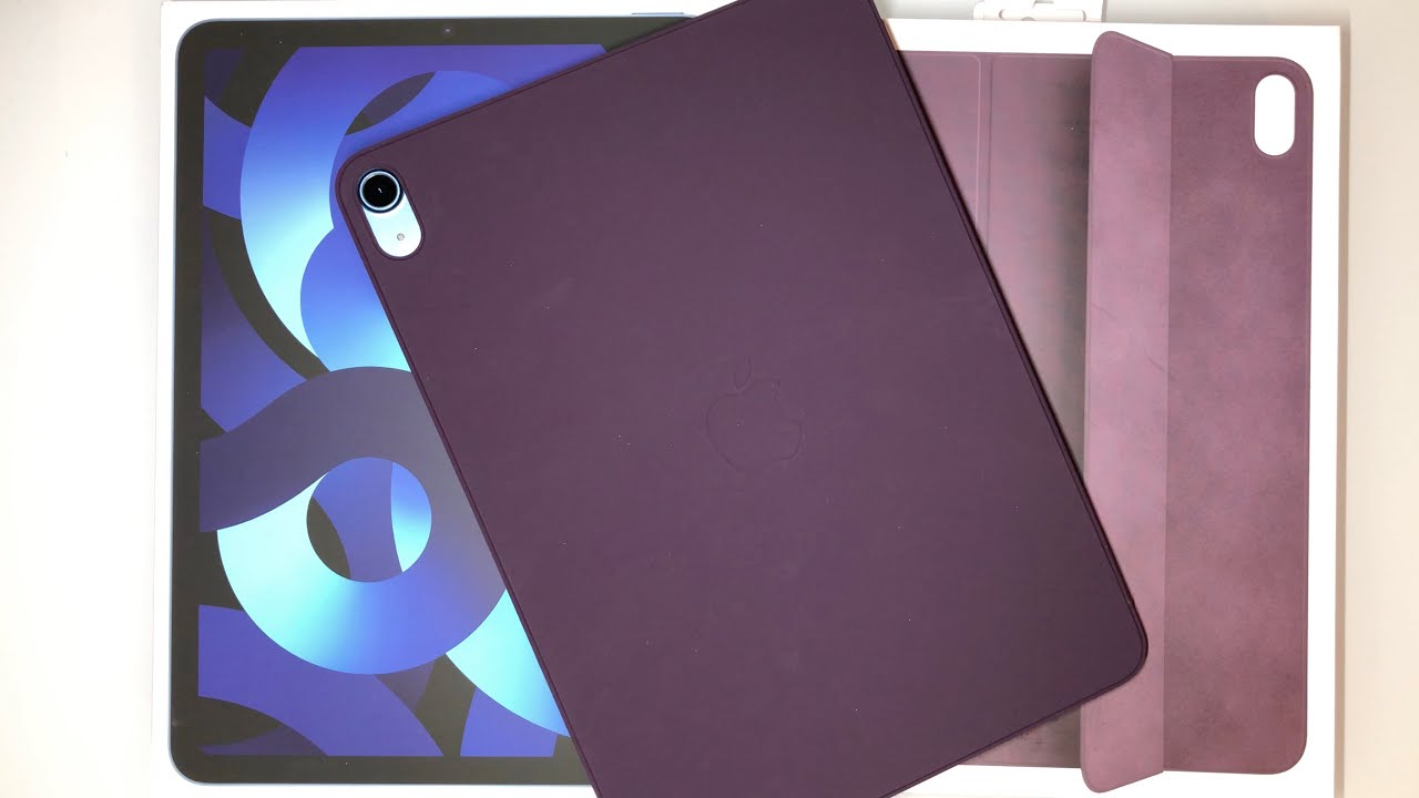 Dark Cherry Smart Folio case on the blue iPad Air 5 - YouTube