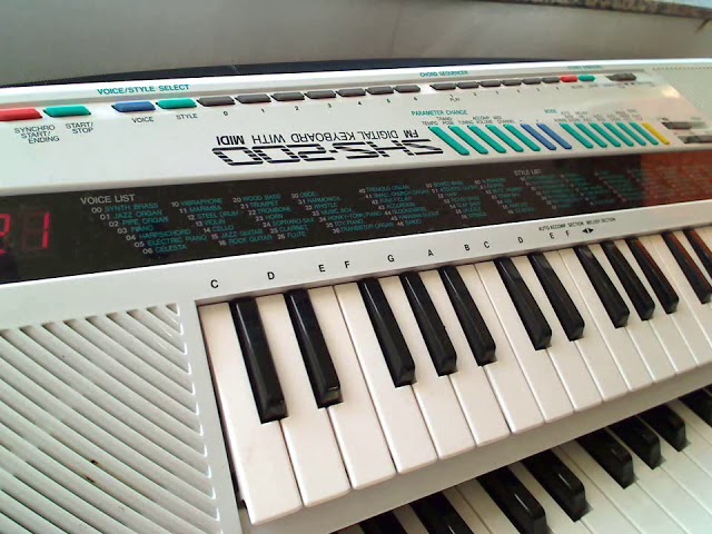 YAMAHA SHS-200 (DEMO song) - YouTube