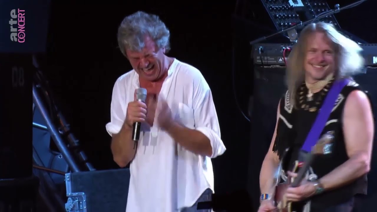 Deep Purple – Live at Montreux Jazz Festival (2006) - YouTube