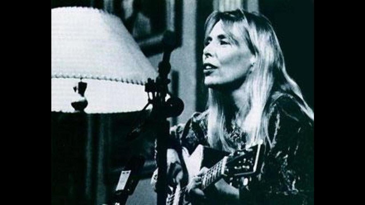 Joni Mitchell KSCA Live at the Autry Part 1 1-26-1995 - YouTube
