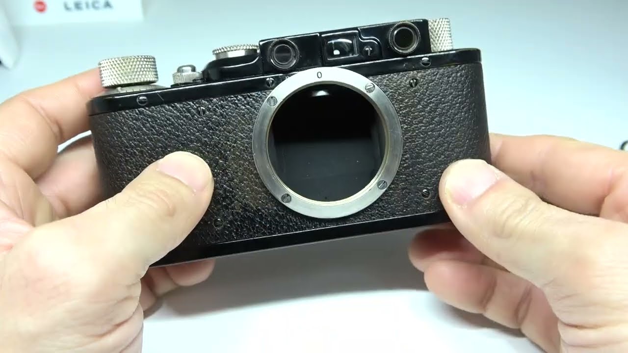 LEICA ライカ バルナック Ⅱ2 (D2)ブラックペイント 1932年 - YouTube