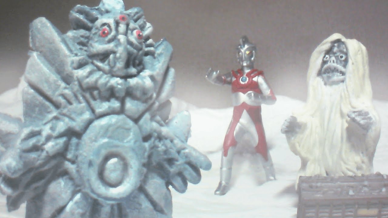 冬の怪奇シリーズ 神秘怪獣ウーの復活 ソフビ