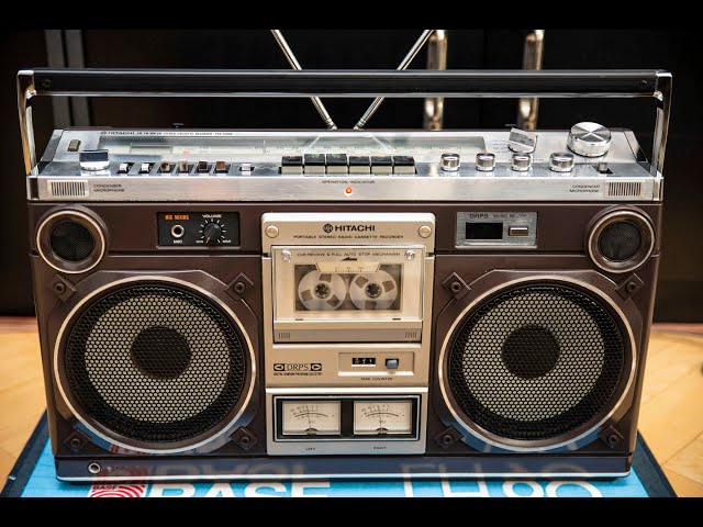 HITACHI TRK-8180E - YouTube