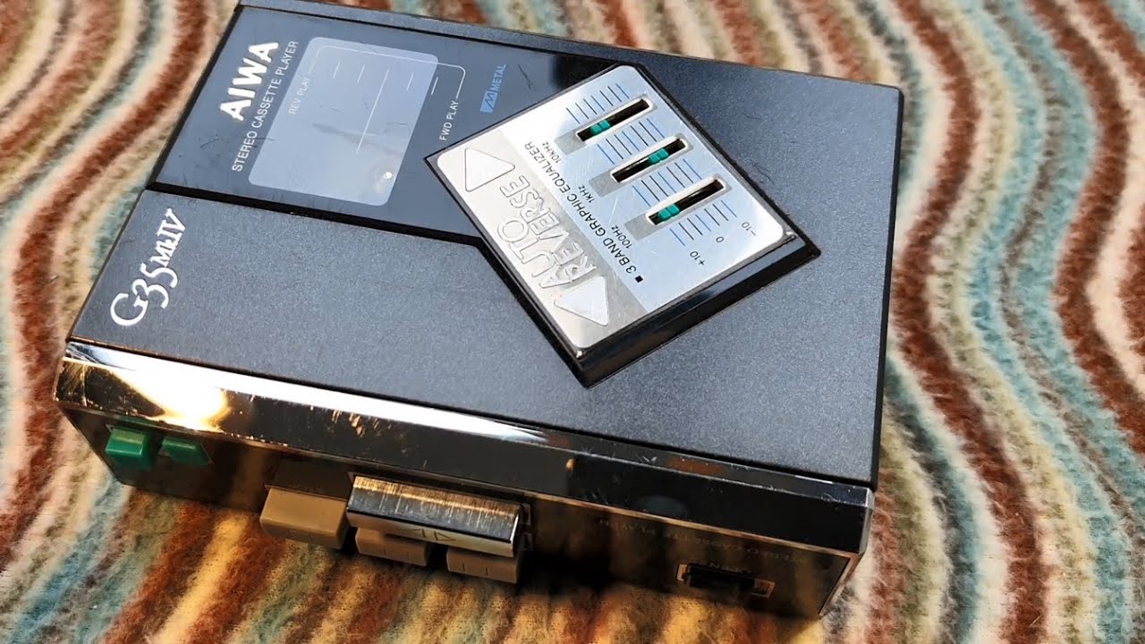 AIWA HS-G35mkIV Stereo Cassette Player Made in Singapore appr. in