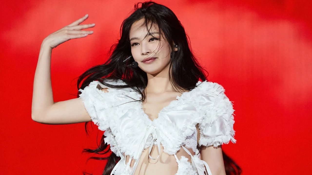 BLACKPINK) Jennie - SOLO (BST Hyde park London 2023) - YouTube