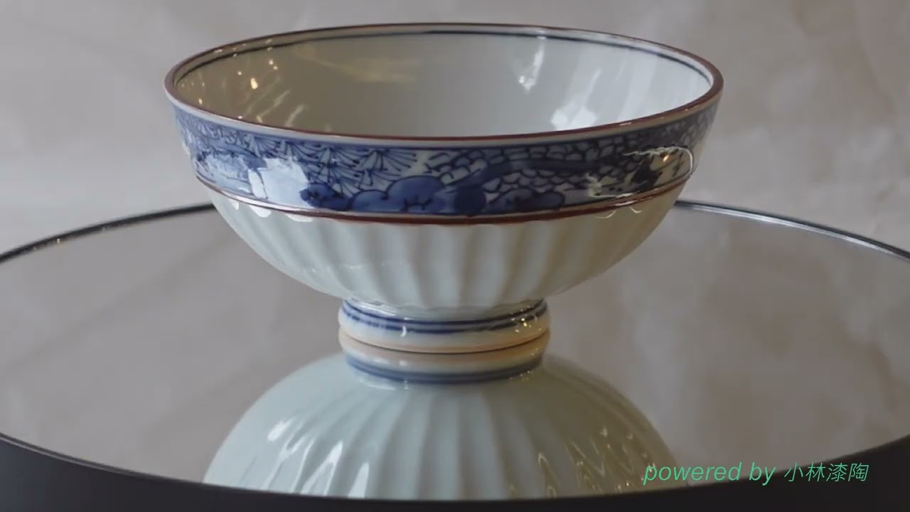 清水焼 手描き 染付 渕山水 飯碗 回してみました - YouTube