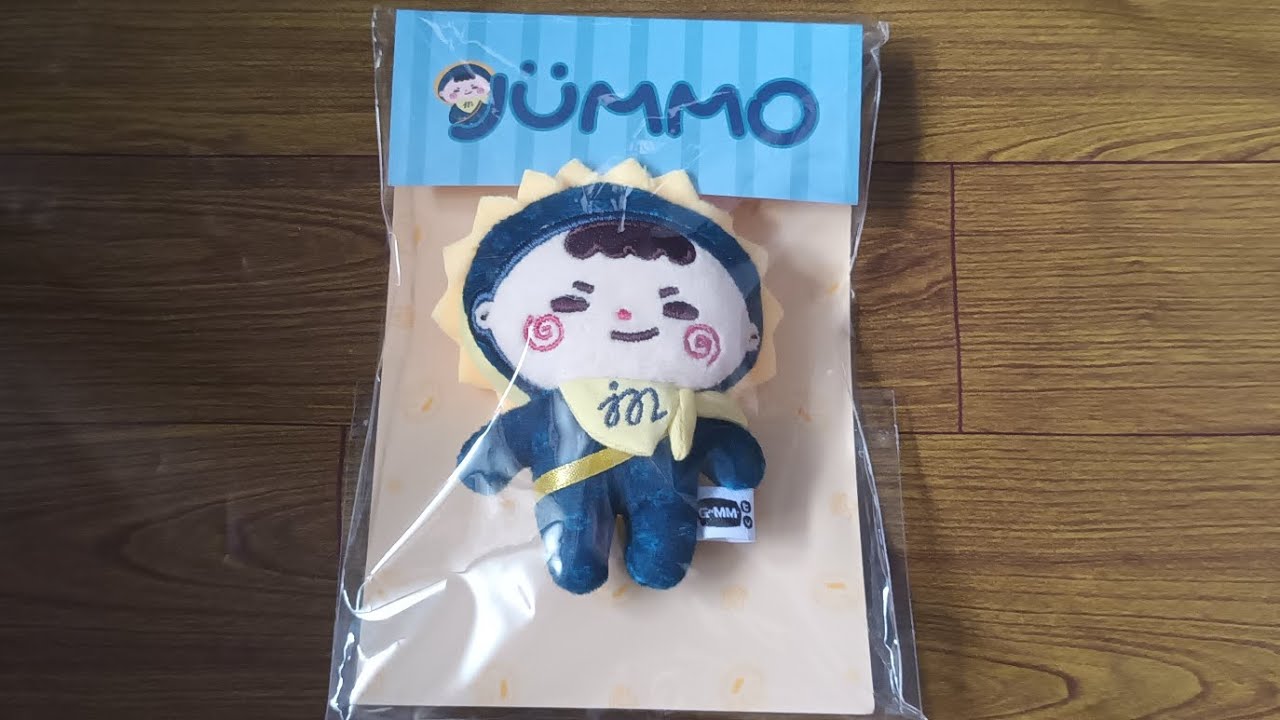 UNBOXING JUMMO OFFICIAL TINY DOLL KEYCHAIN JUNIORMARK - YouTube