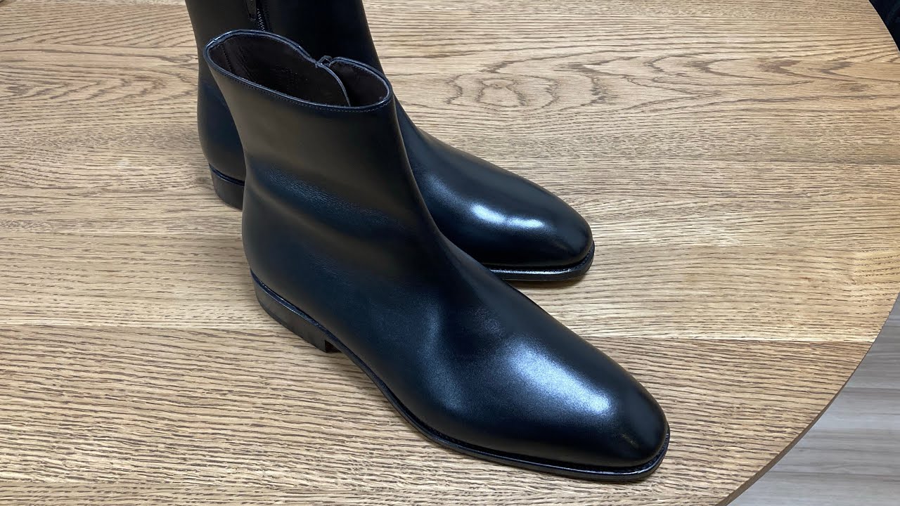 新しい靴をお迎えしました！ CARMINA ジップアップブーツ - YouTube