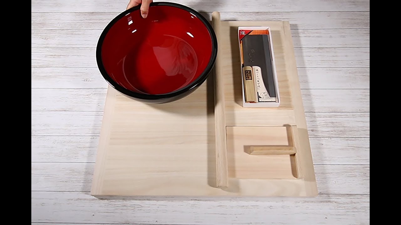 自宅で麺打ちを楽しめる『豊稔企販 家庭用麺打セットA』 - YouTube