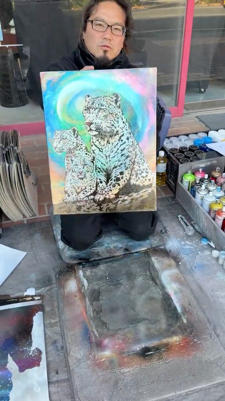 She asked him to spray paint this.#スプレーアートエデン#スプレー