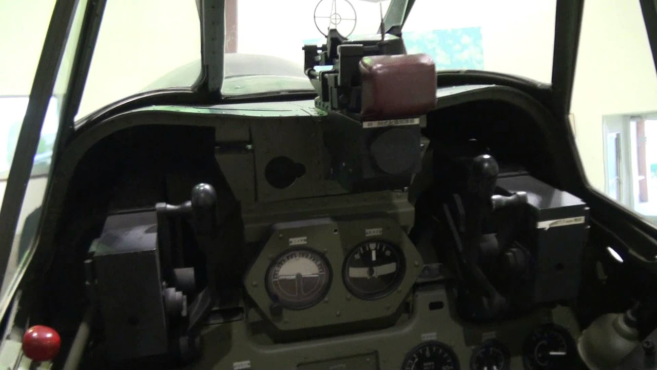 A6M5 Zero Fighter 操縦席に 零式艦上戦闘機52型甲 - YouTube