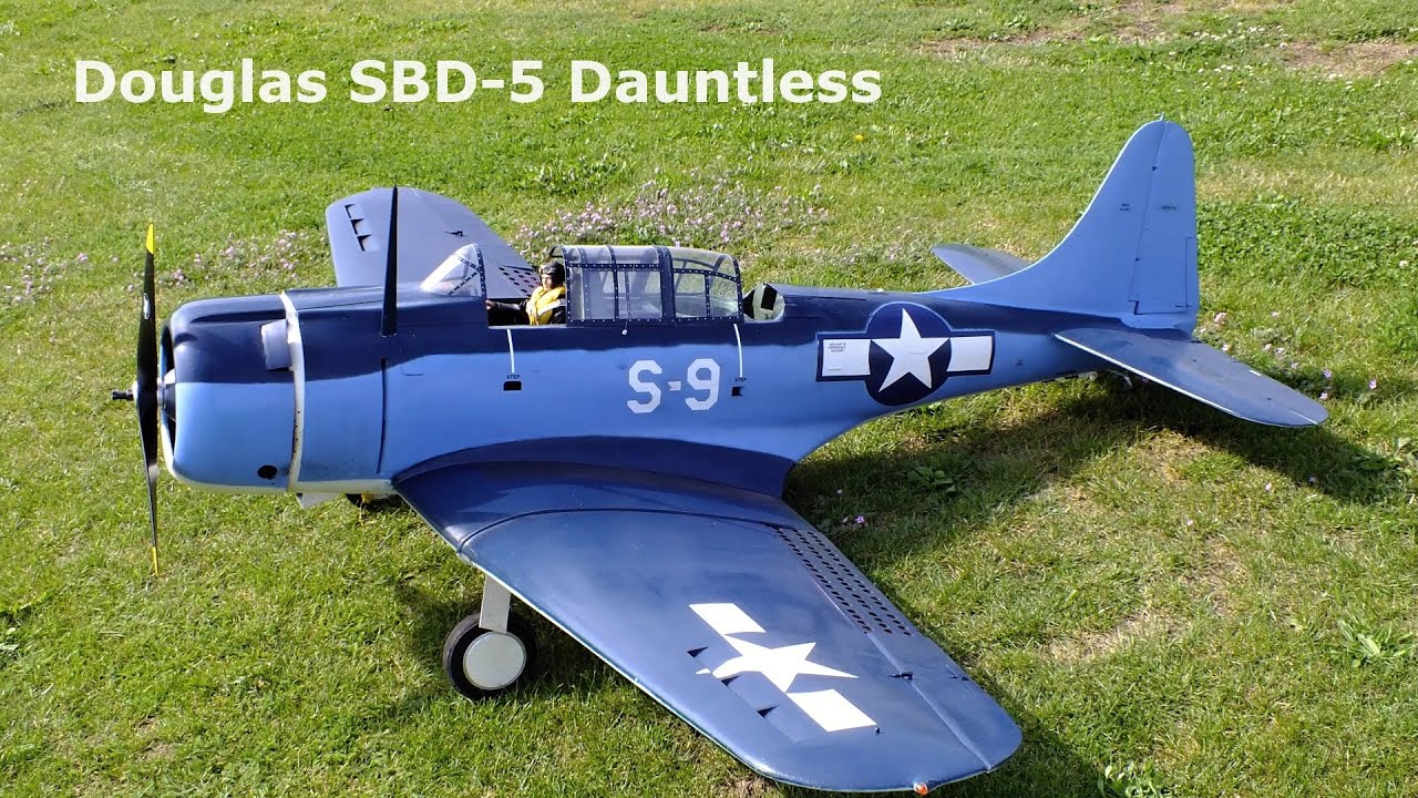 Douglas SBD Dauntless, giant scale RC airplane, 2016 - YouTube