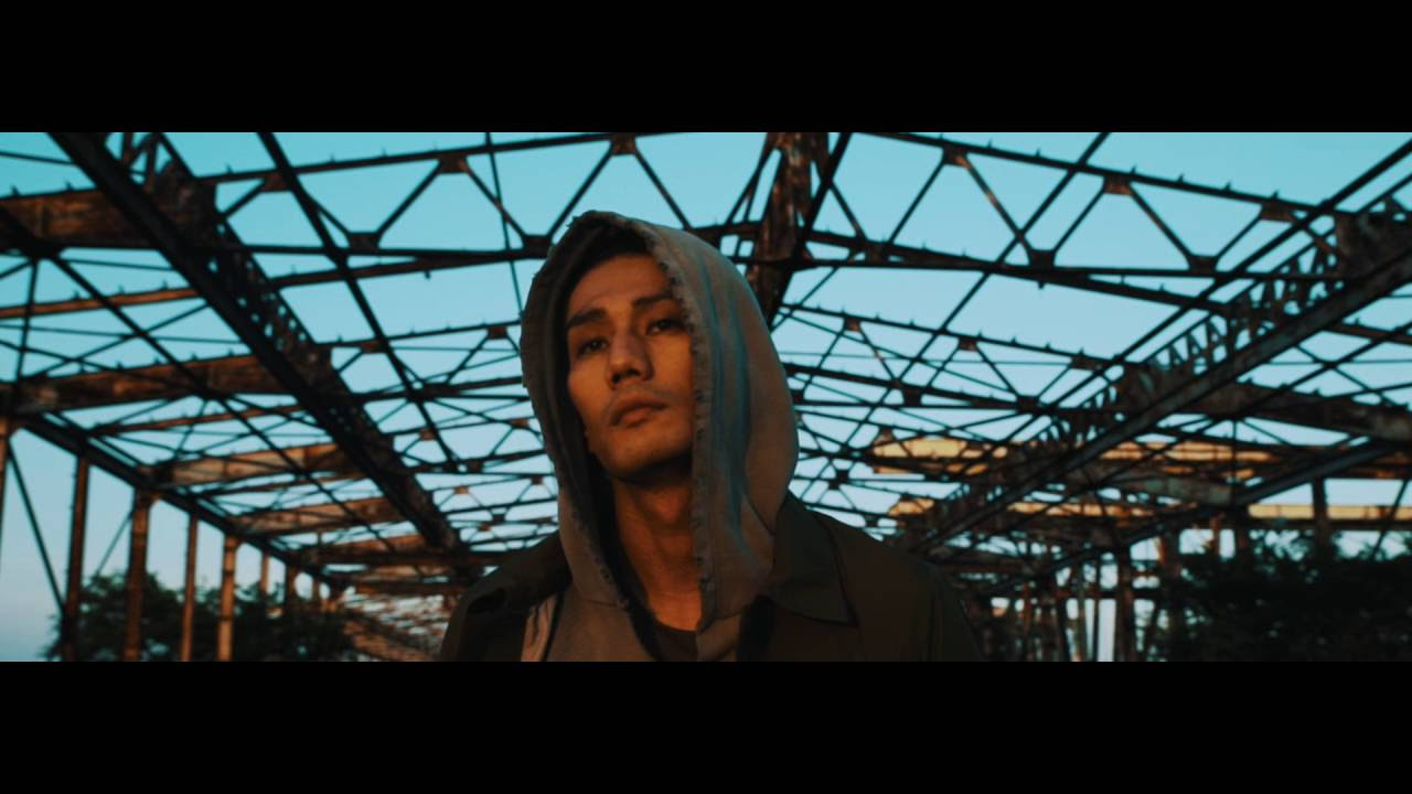 AKLO / McLaren (Official Music Video) - YouTube