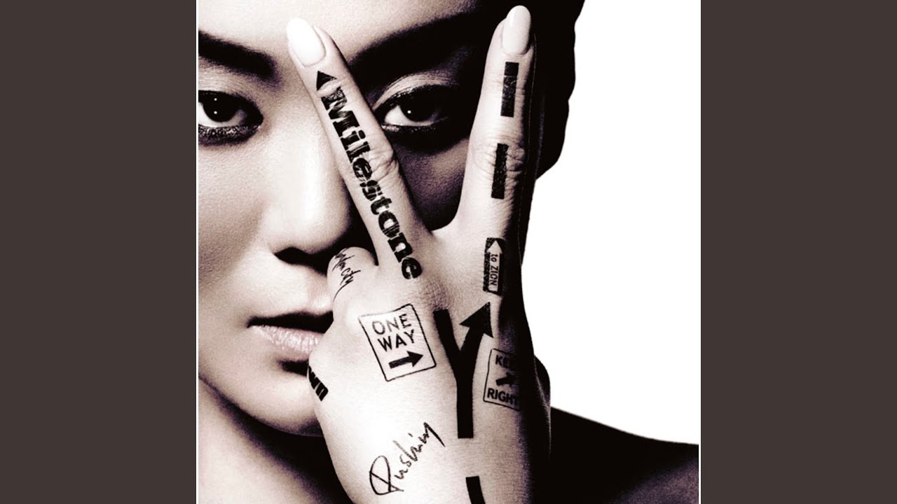 やつらの足音のバラード - YouTube