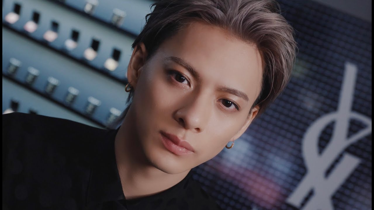 平野紫耀が魅せる名品アイシャドウ「クチュール ミニ クラッチ」 新4色