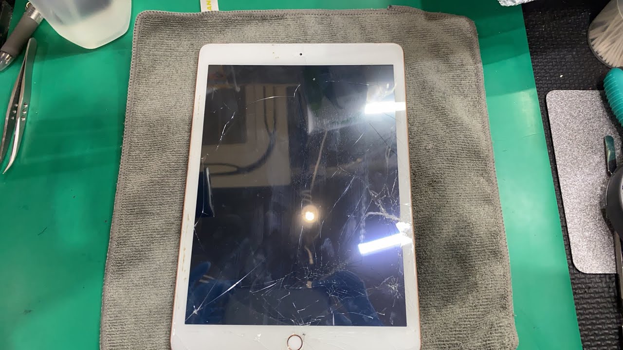 値下げ🌈iPad 第7世代 ガラス画面 デジタイザー交換修理 - YouTube
