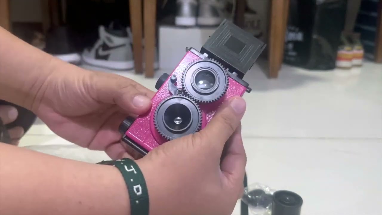 Blackbird, Fly 35mm TLR Camera - Kamen Rider Decade Special