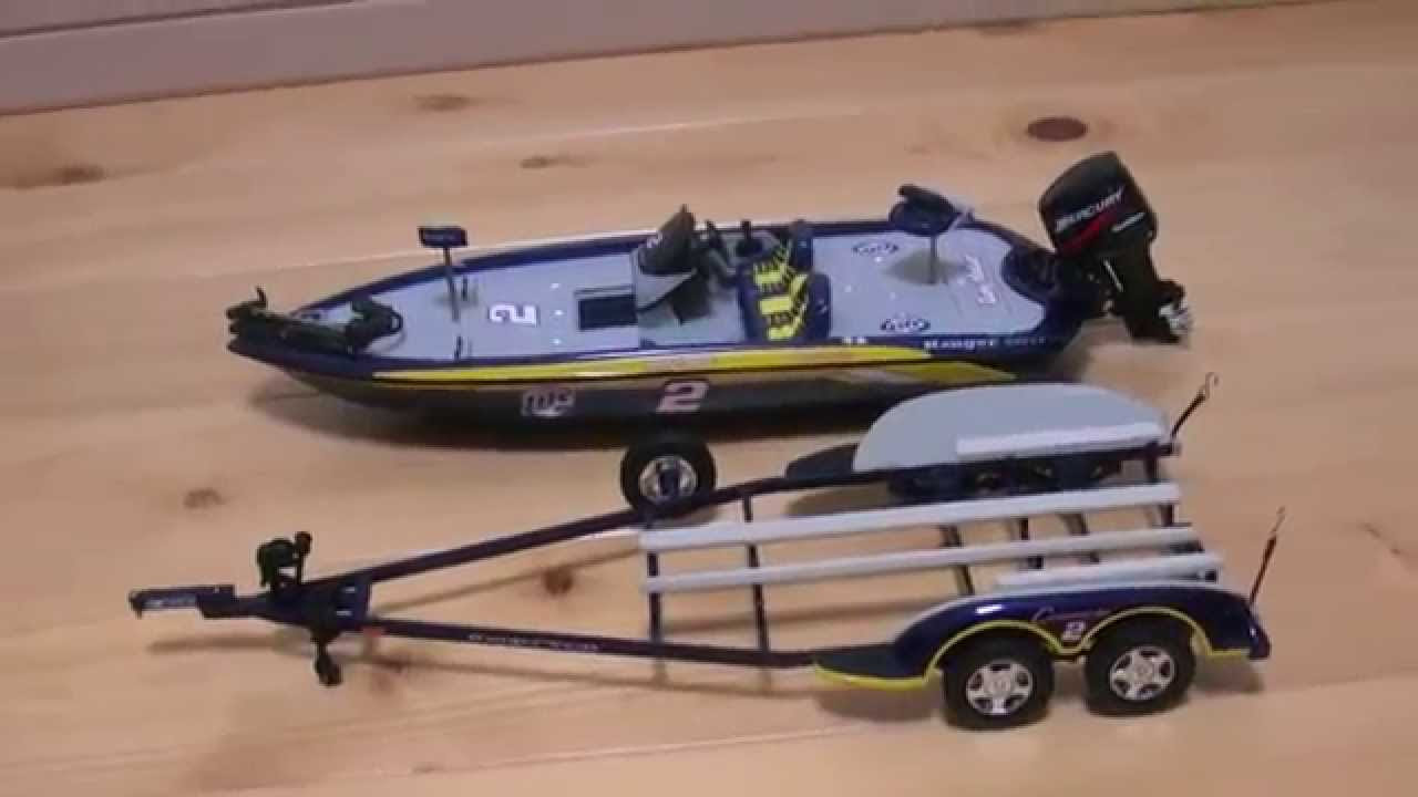 Ranger boat scale model バスボート ダイキャストモデル - YouTube