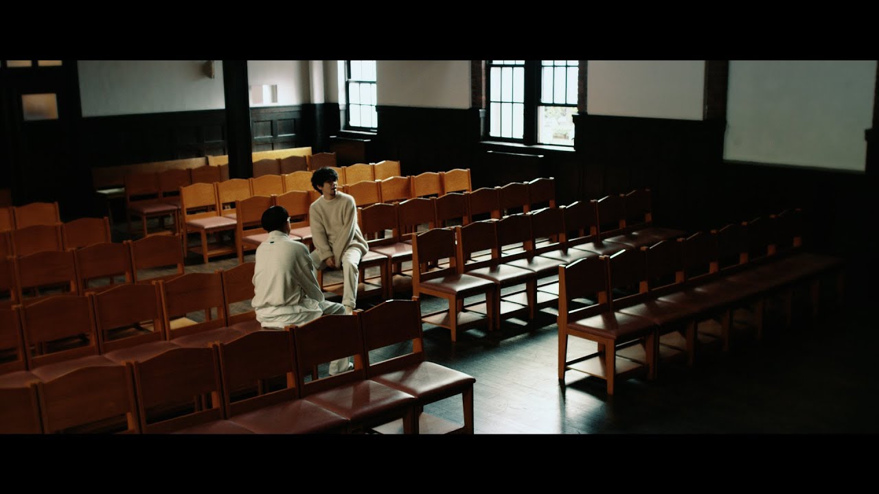 Lives By The Sea / Gotch | only in dreams