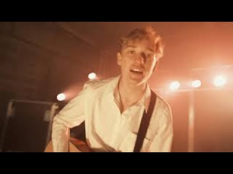 33 - Something Different (Official Video) - YouTube