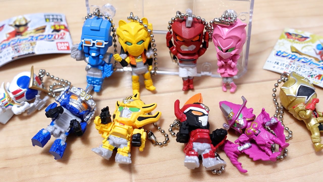 The four characters before transformation can also be swung! 300