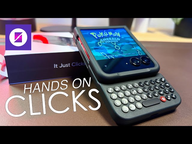 One Week Using a Clicks Case with the Moto Razr Ultra (2025) - YouTube