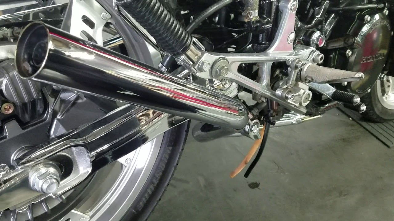 CBX400F スネーク菅 マフラーサウンド - YouTube