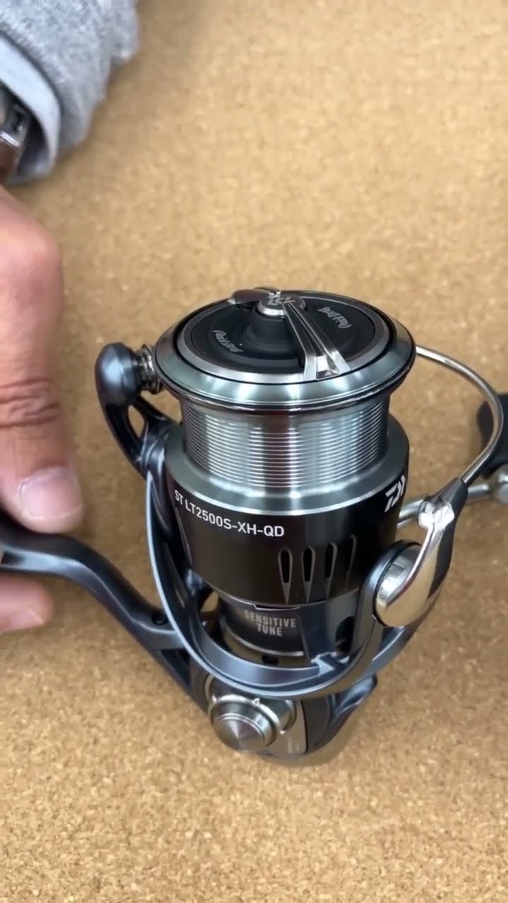 ダイワ ・エアリティ ST LT2500S-XH-QDのご紹介！マックスはどこよりも