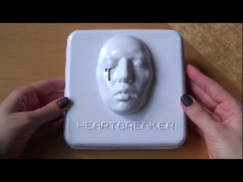 Unboxing G-DRAGON 지드래곤 1st Korean Studio Album Heartbreaker