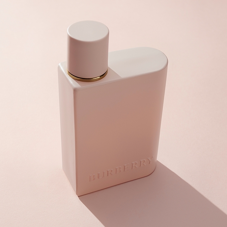 オードパルファム - Burberry Her Eau de Parfum Intense | Makeup.jp