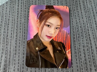 LE SSERAFIM OFFICIAL FEARLESS ALBUM SHOPEE TOU PHOTOCARD Sakura