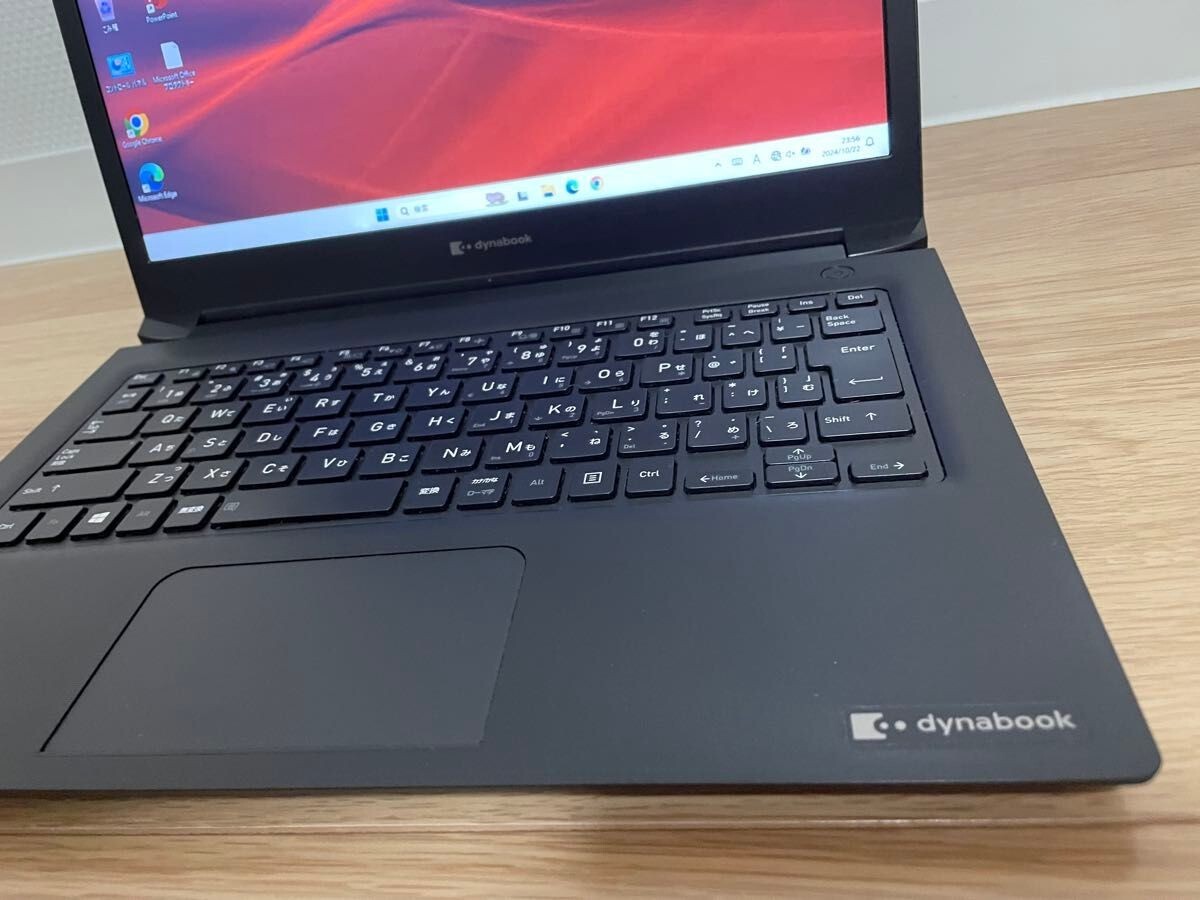 TOSHIBA Dynabook S73/DN,Core i5-8250U,8GB/256GB /Special deal with