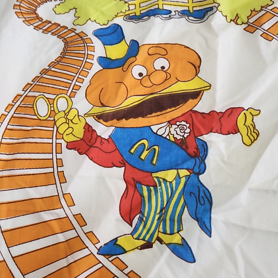 VINTAGE 1976 MCDONALD'S TWIN SIZED FITTED SHEET + 1 PILLOWCASE