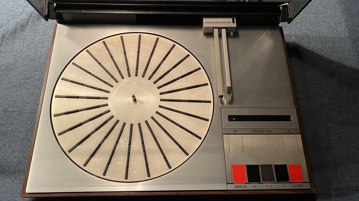 Bang & Olufsen Giradischi Beogram 4004 Made in Denmark FUNZIONANTE