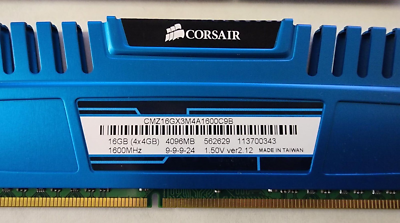 CORSAIR VENGEANCE 16GB (4GBX4) DDR3-1600MHz PC3-12800 1.5V