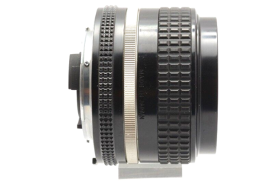 NEAR MINT] Nikon Ai-s Nikkor 28mm f/3.5 AIS MF Lens from Japan