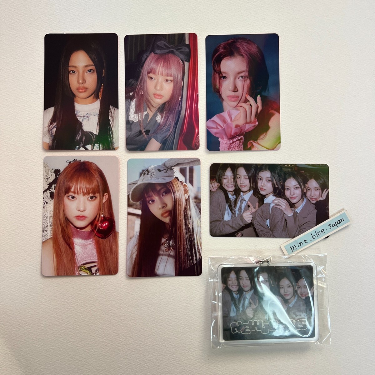 NEWJEANS OMG new jeans weverse shop Japan Official POB hologram